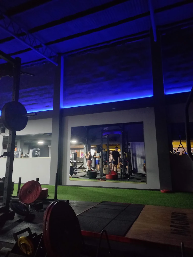 Interior de Vital, salón de musculación